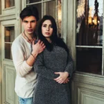 Fotografo fashion coppia Imperia - coppia porta elegante